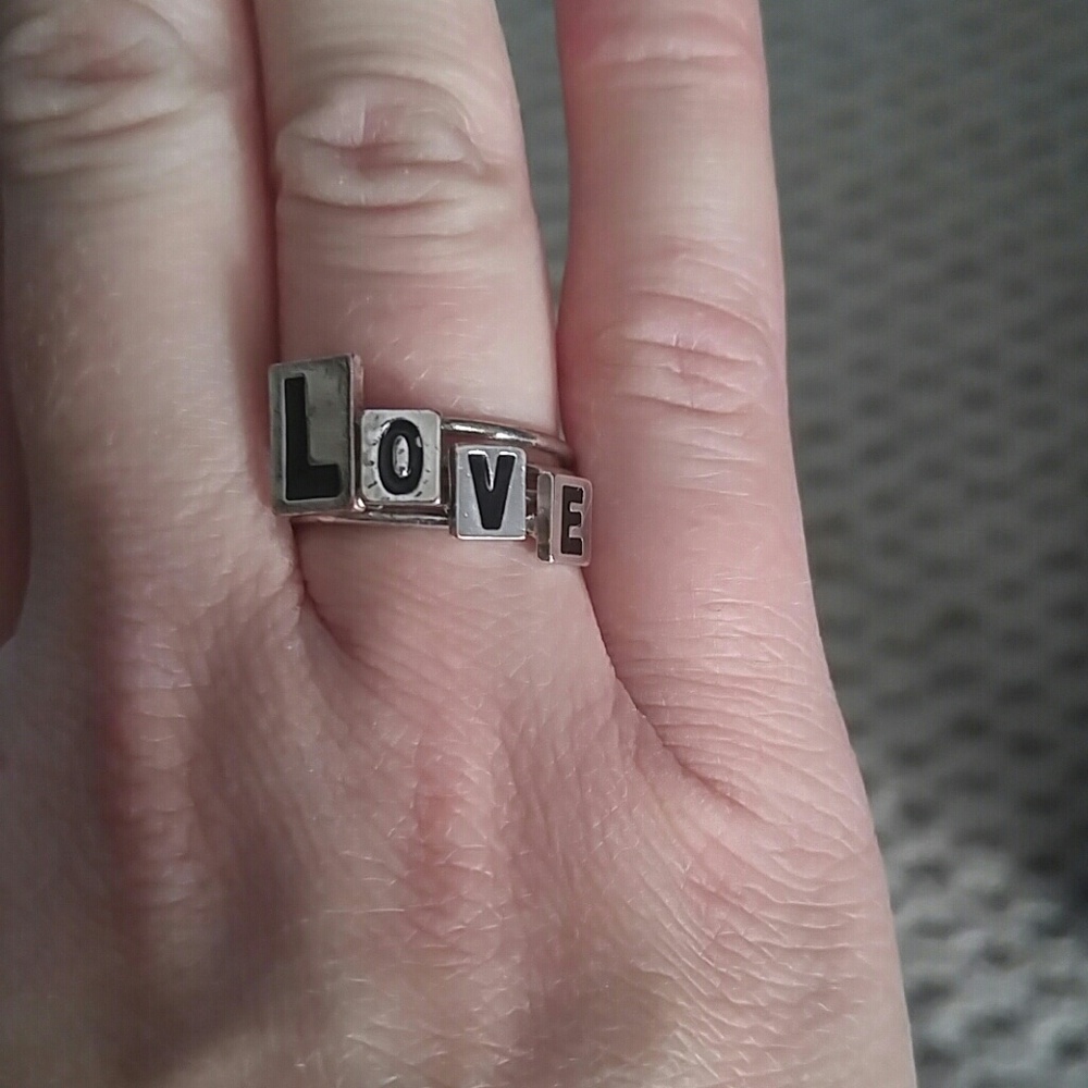 Set of 4 Stackable "Love" rings